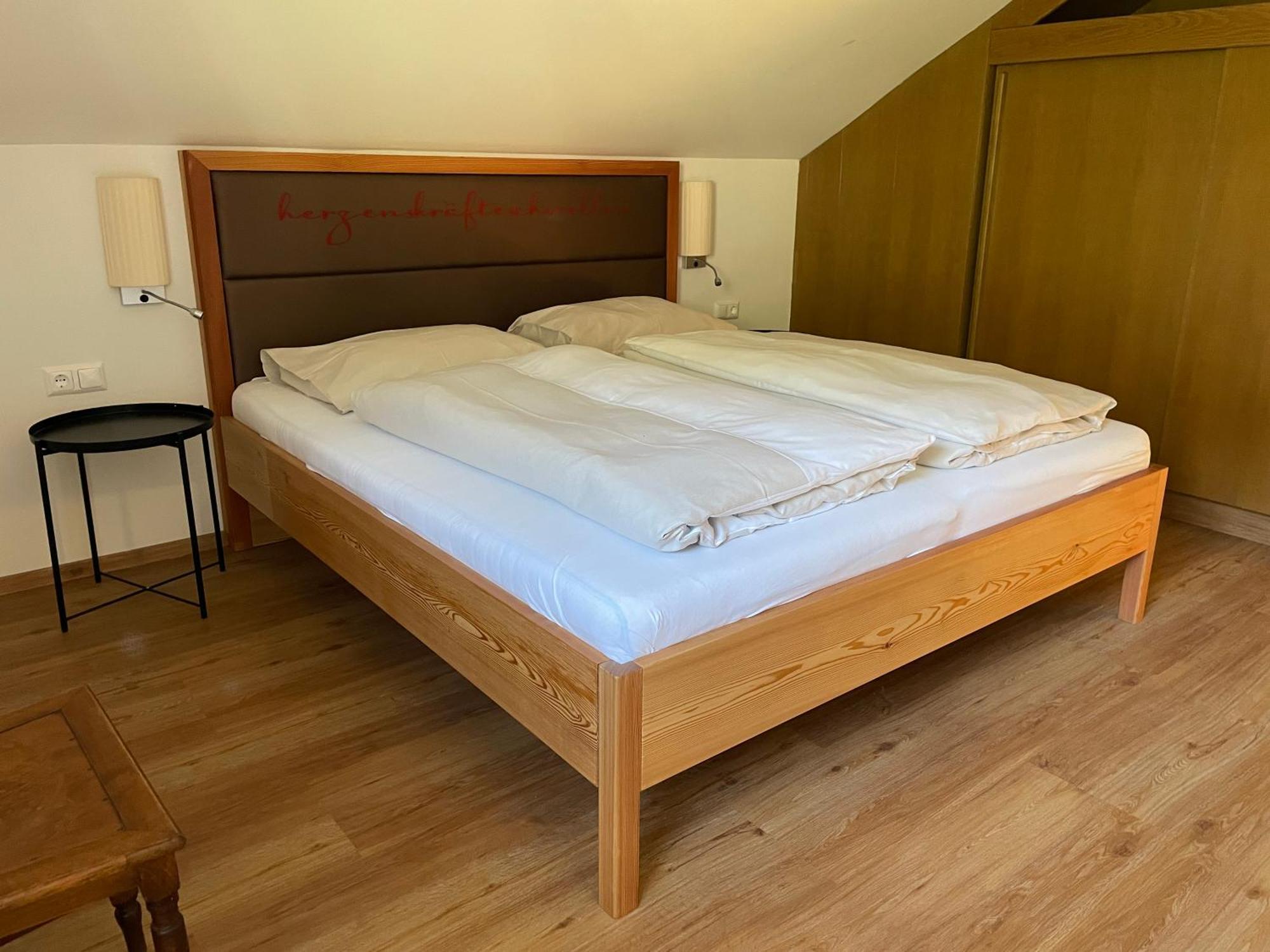 Landhaus Pölzl Bodensdorf Zimmer foto